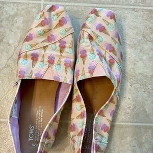Ice Cream Toms